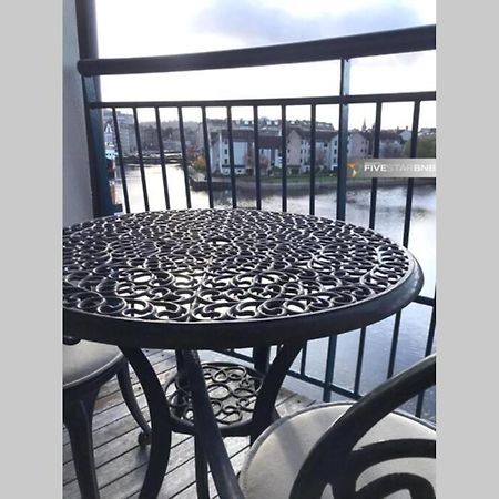 Waterfront Living In Leith With Free Parking! EDI Exterior photo