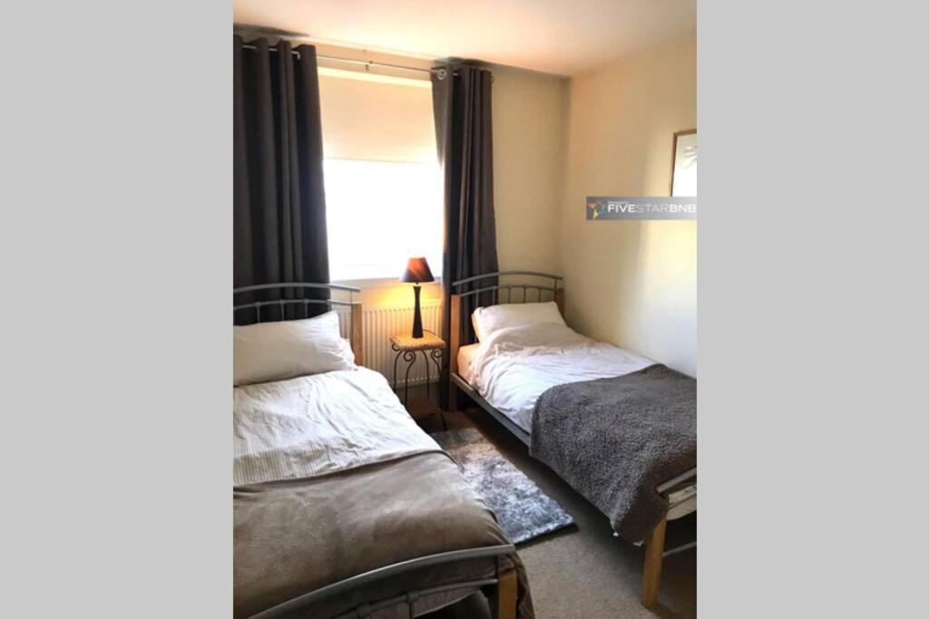 Waterfront Living In Leith With Free Parking! EDI Exterior photo